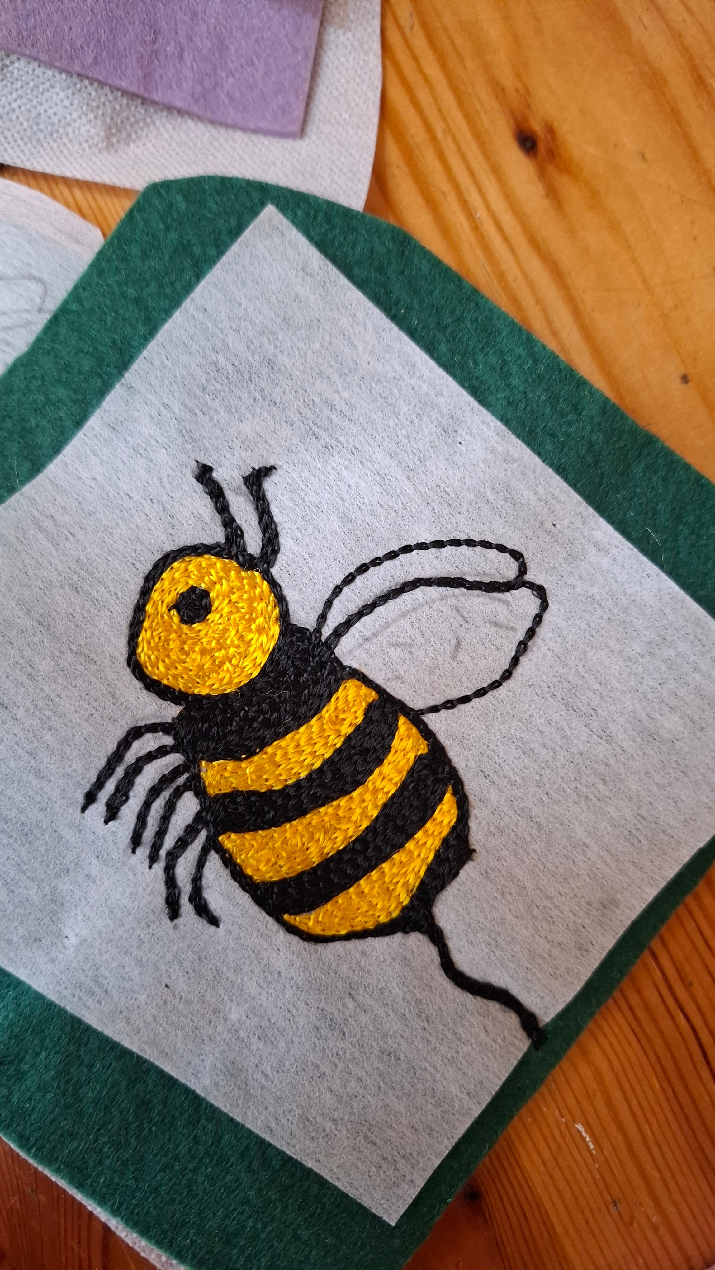 Silk Rayon chainstitch embroidery thread (page 1)